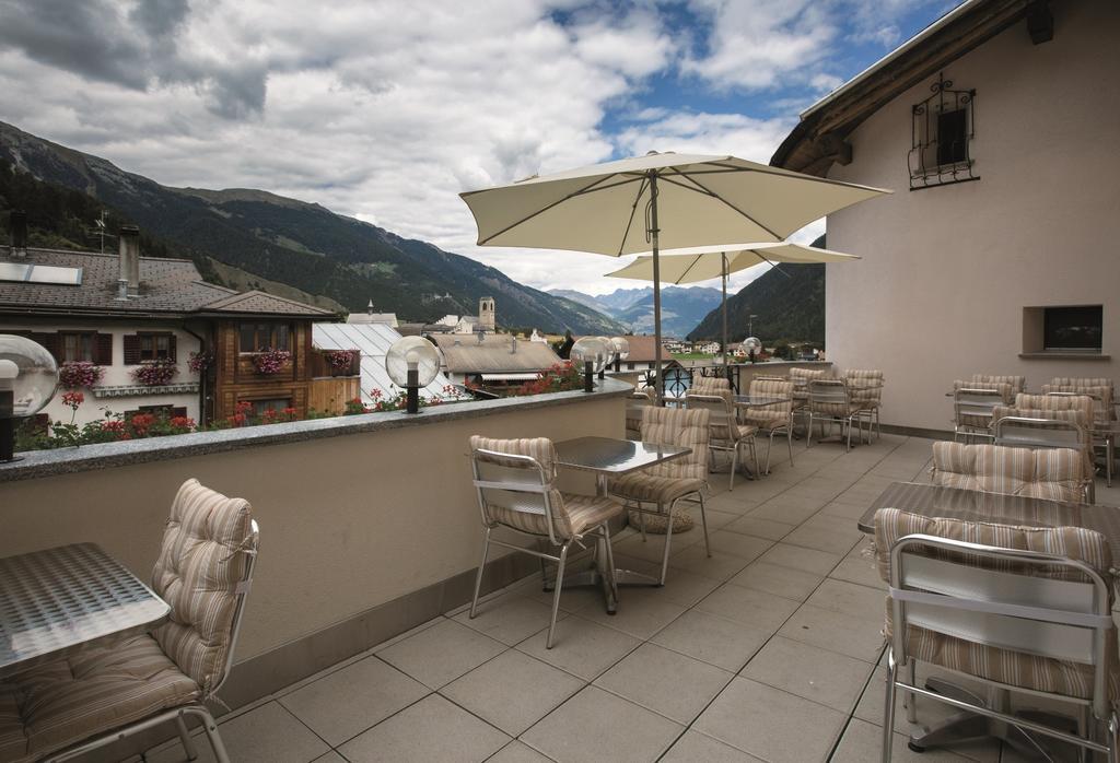 Hotel Helvetia Mustair Exterior photo